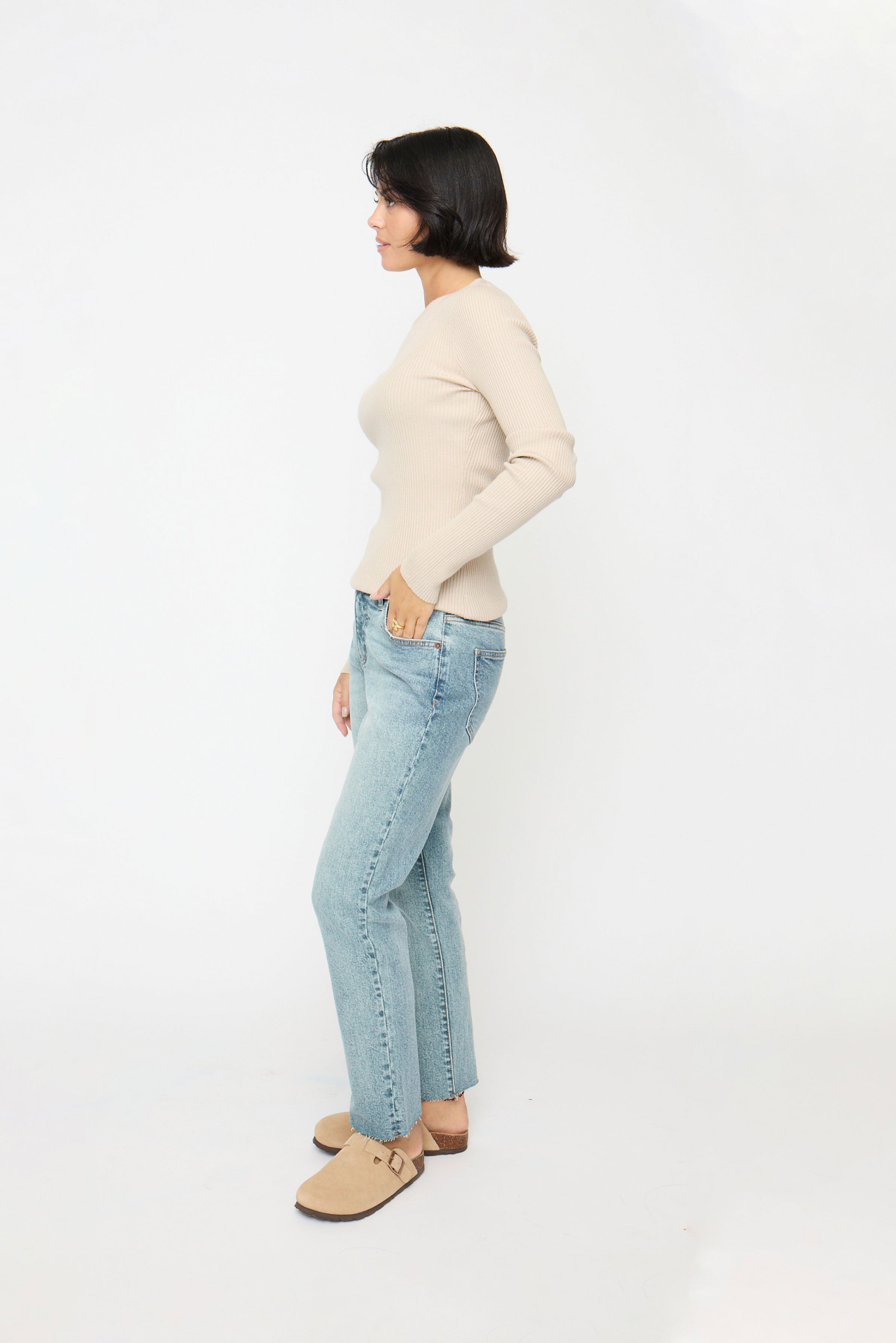 Crosby Mid Rise Relaxed Taper Classic Light Vintage