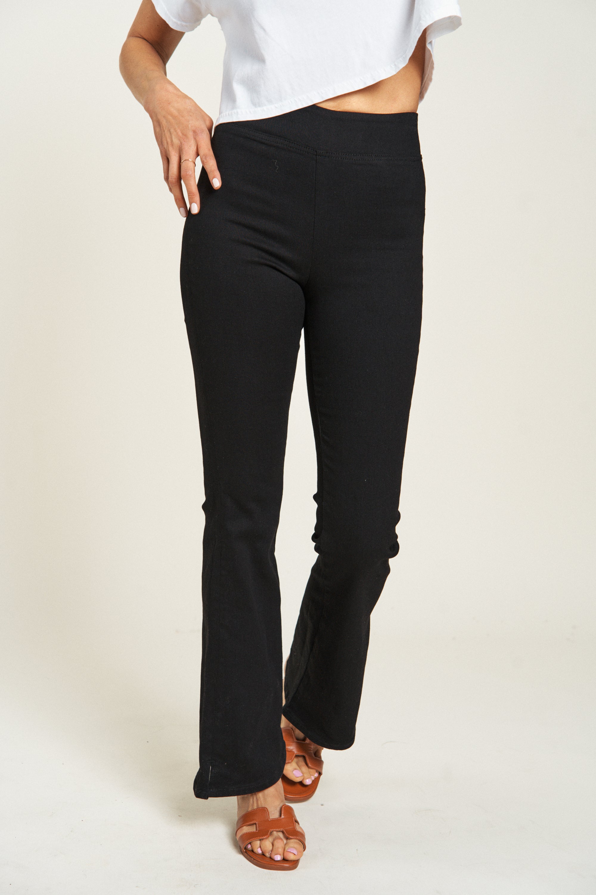 Roxbury High Rise Flare Black