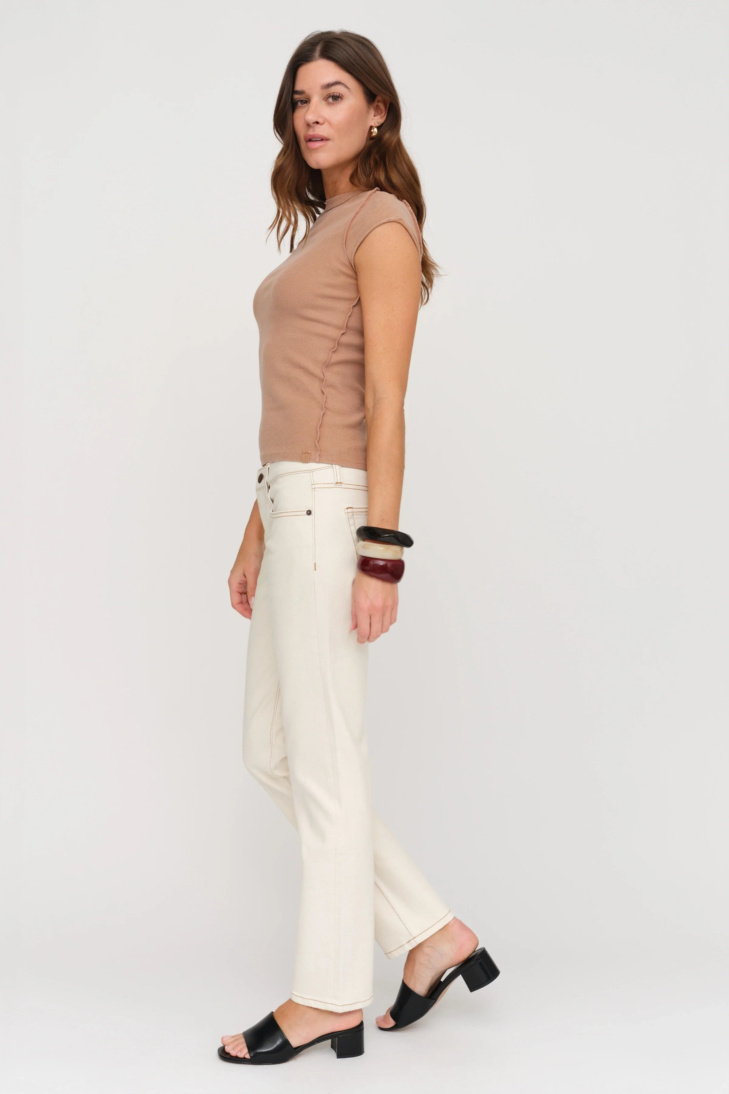 Chester Low Rise Slim Straight Ecru