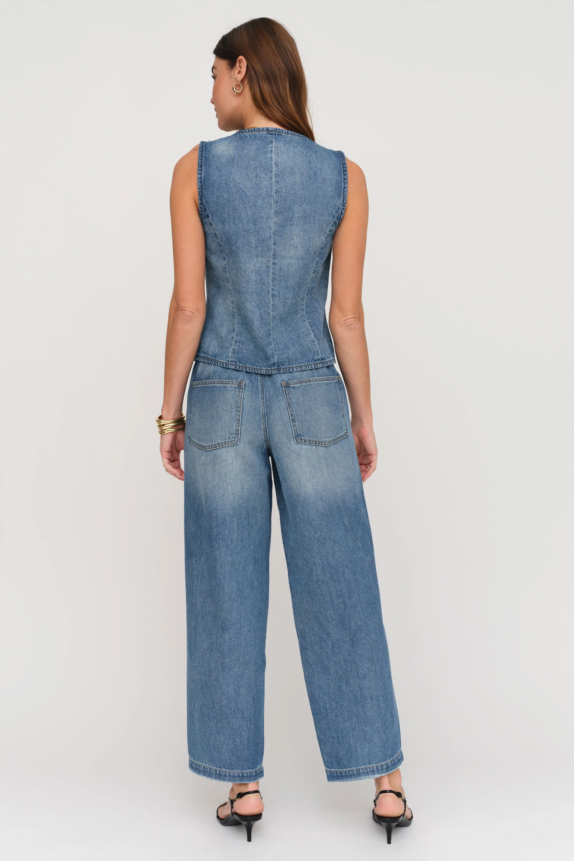 Willow Barrel Leg High Rise Classic Vintage