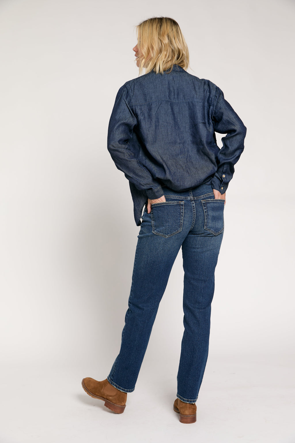 Chester Low Rise Slim Straight Dark Aged Vintage