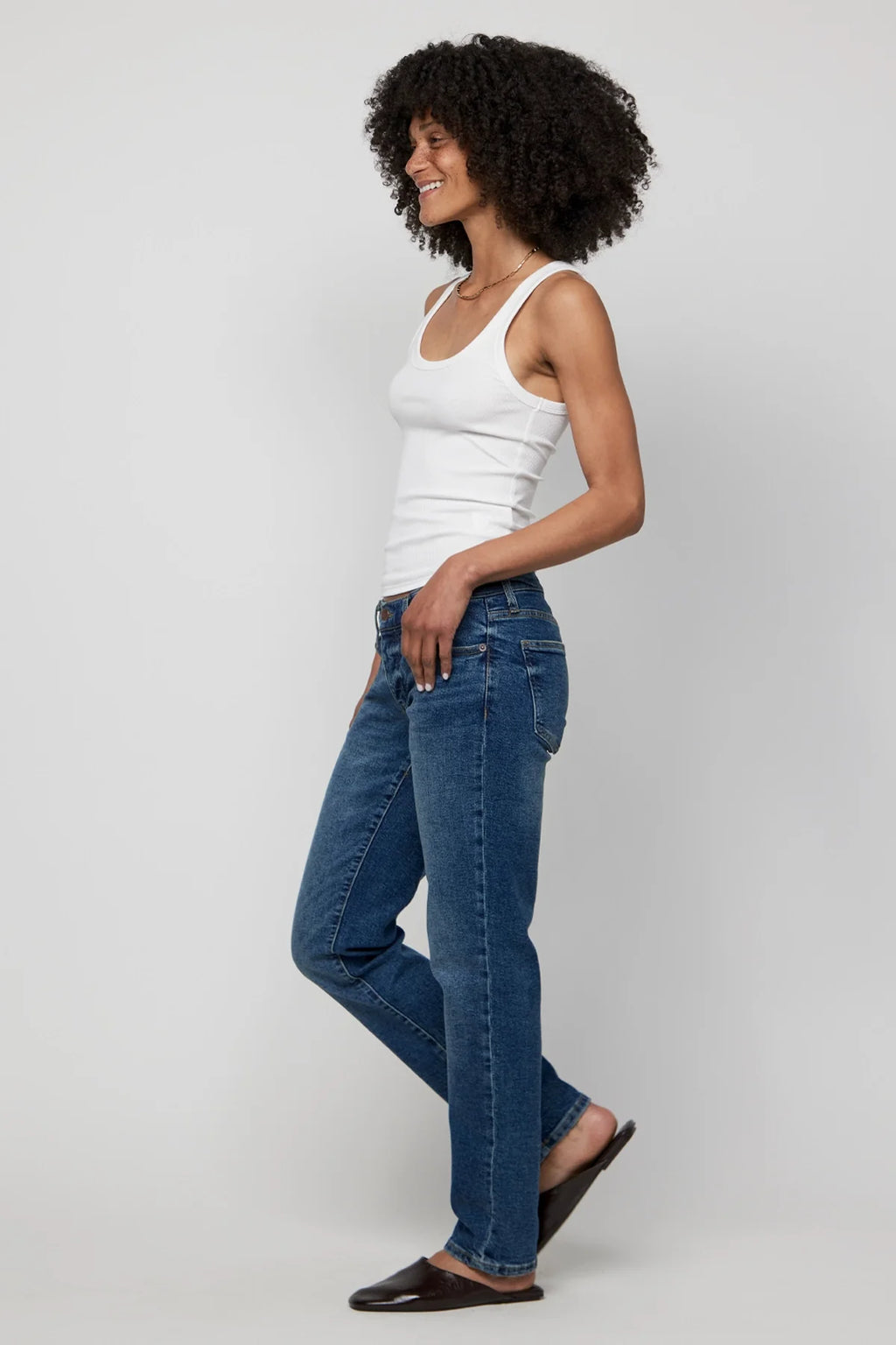 Chester Low Rise Slim Straight Dark Aged Vintage