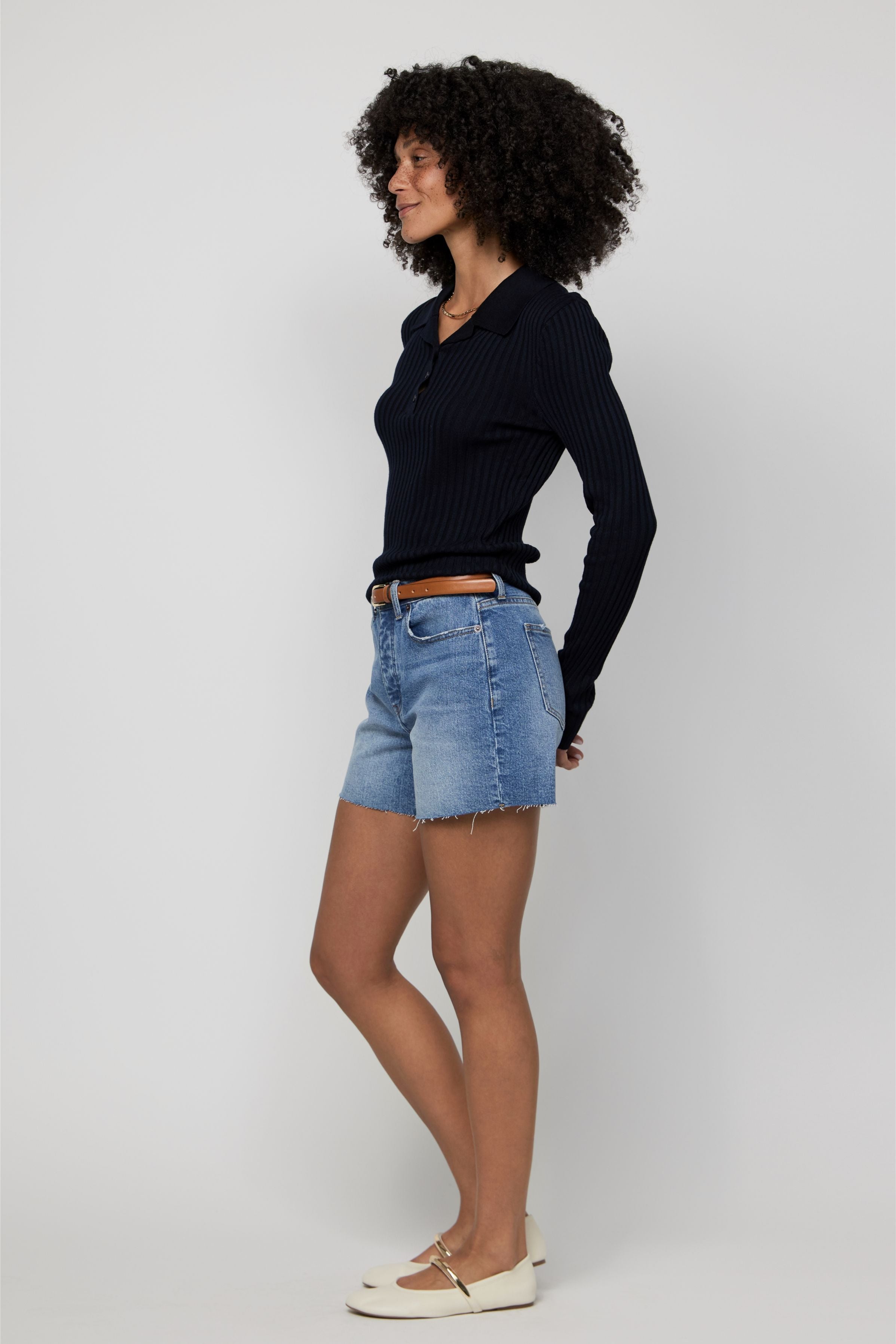 Bedford High Rise Short Indigo Medium Bright