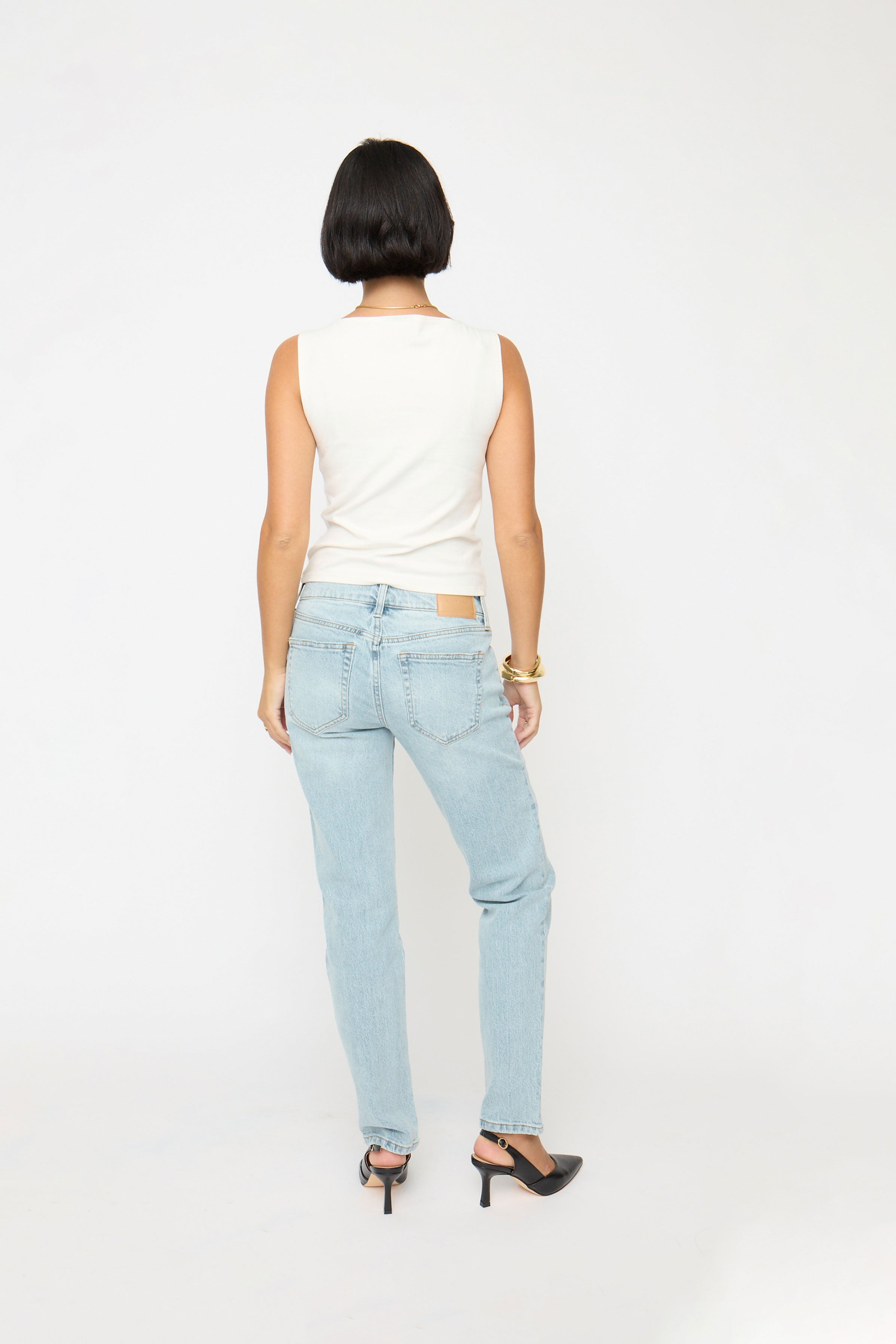 Chester Low Rise Slim Straight Light Indigo Worn