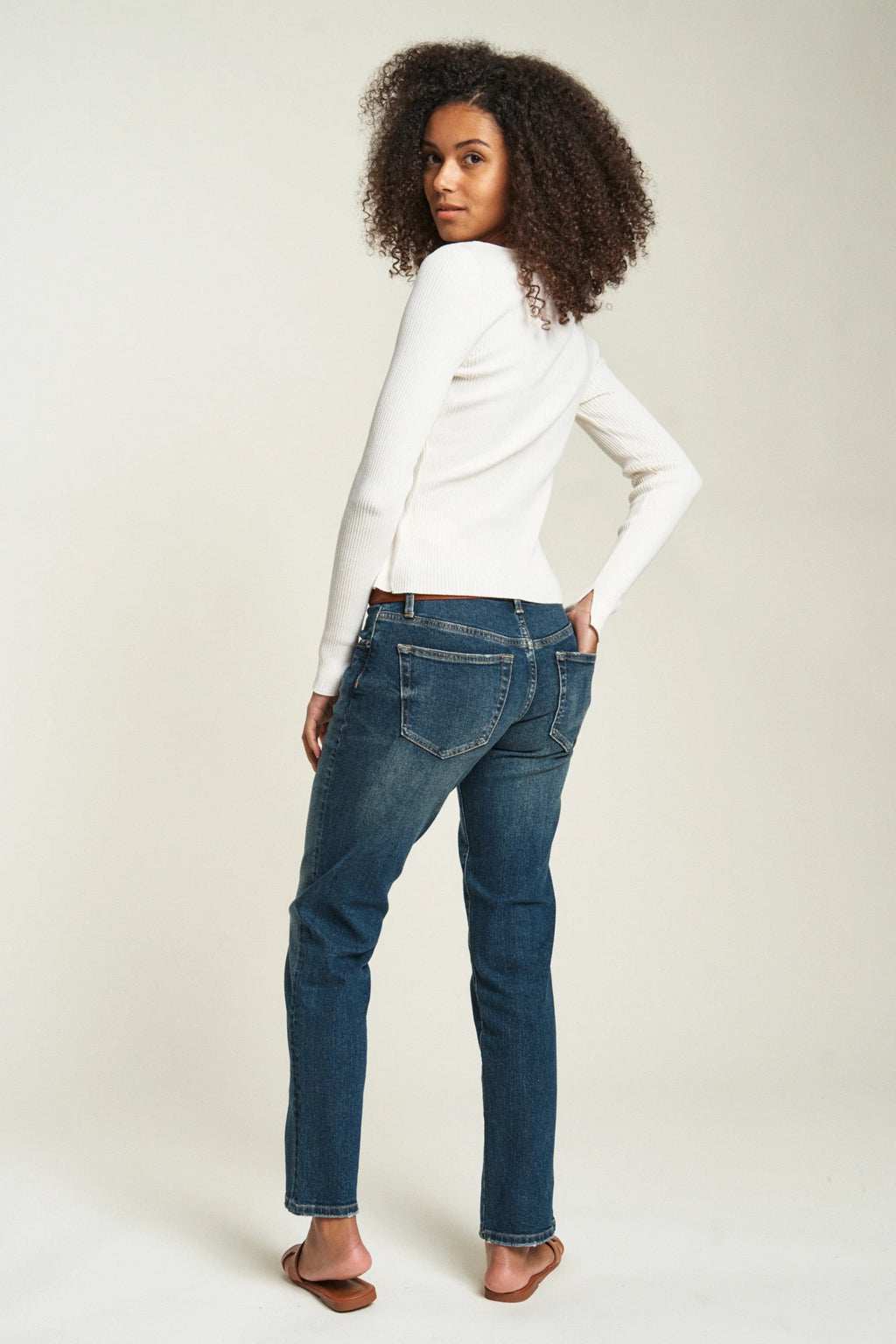 Chester Low Rise Slim Straight Dark Aged Vintage