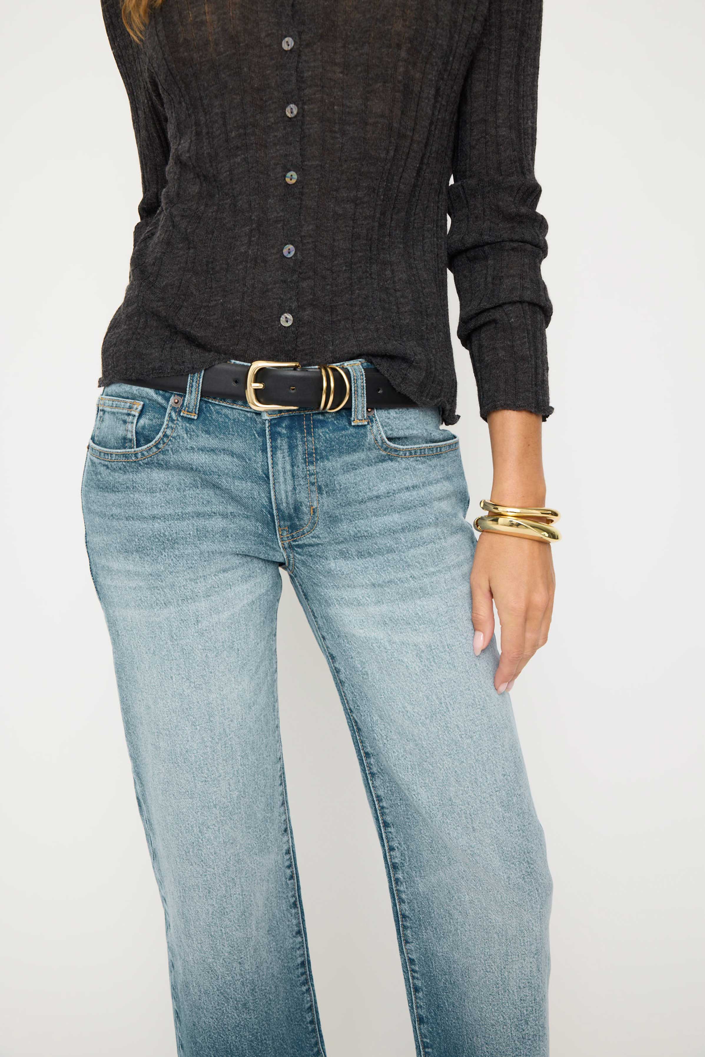 Evelyn Low Rise Wide Leg Crop Bright Blue Worn
